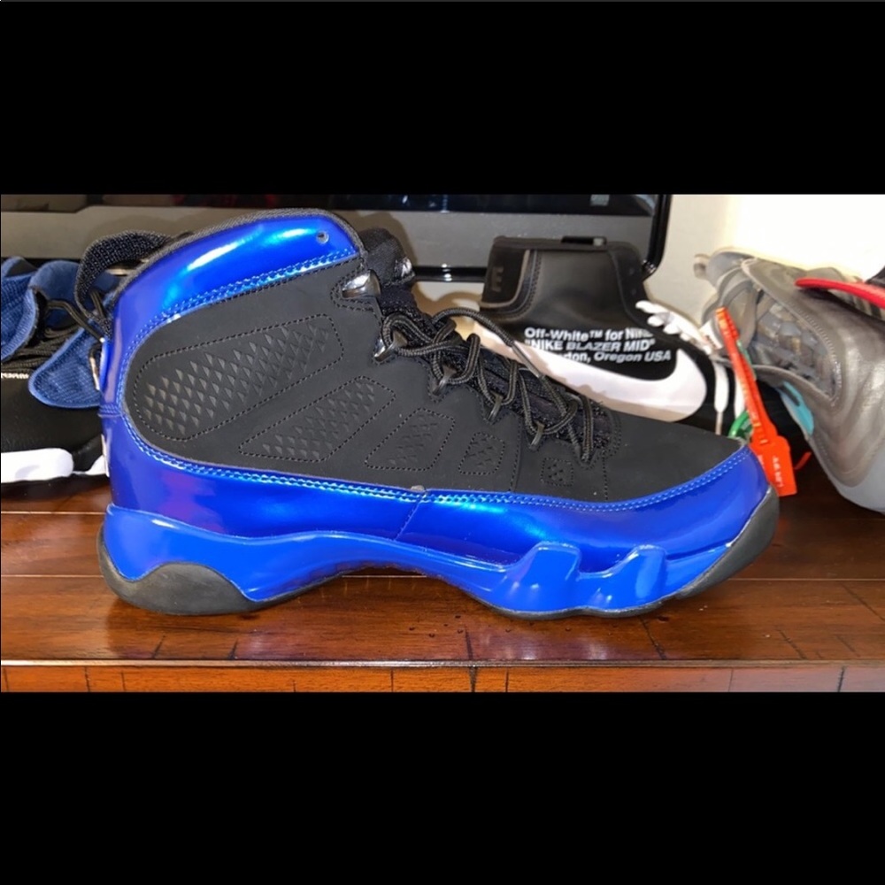Jordan 9 - Picture 2 of 4